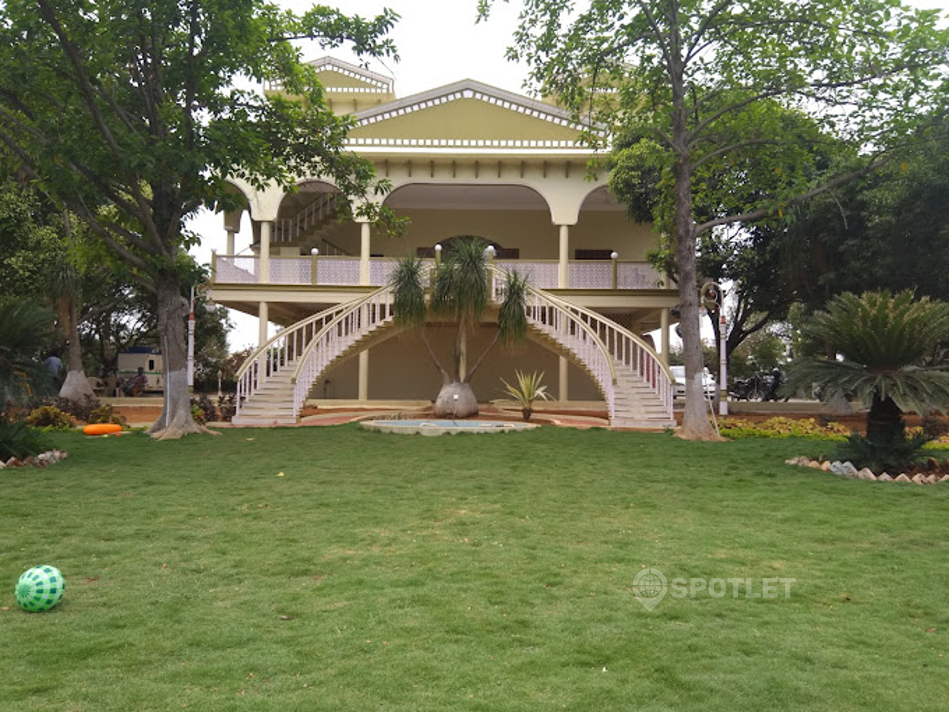 view-2