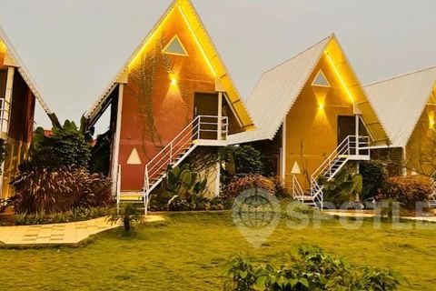 Sakhi Luxury Lake View Resort