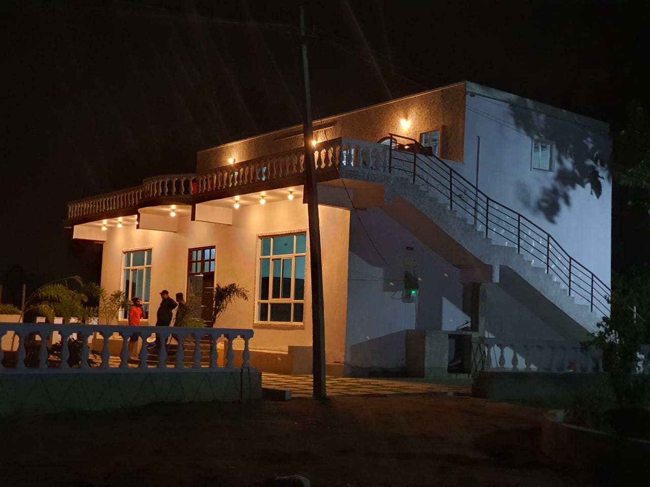 view-3