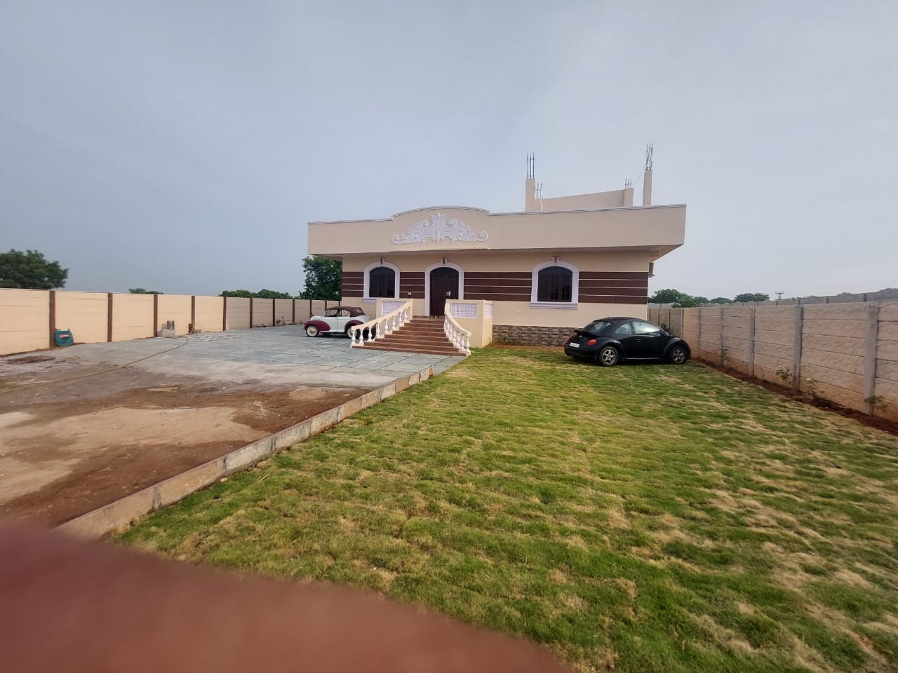 view-3